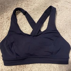 Lululemon bra